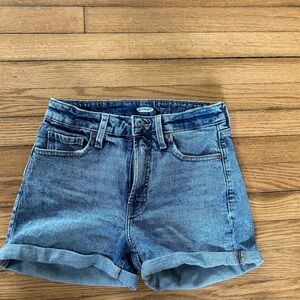 Old navy high rise denim shorts size 2